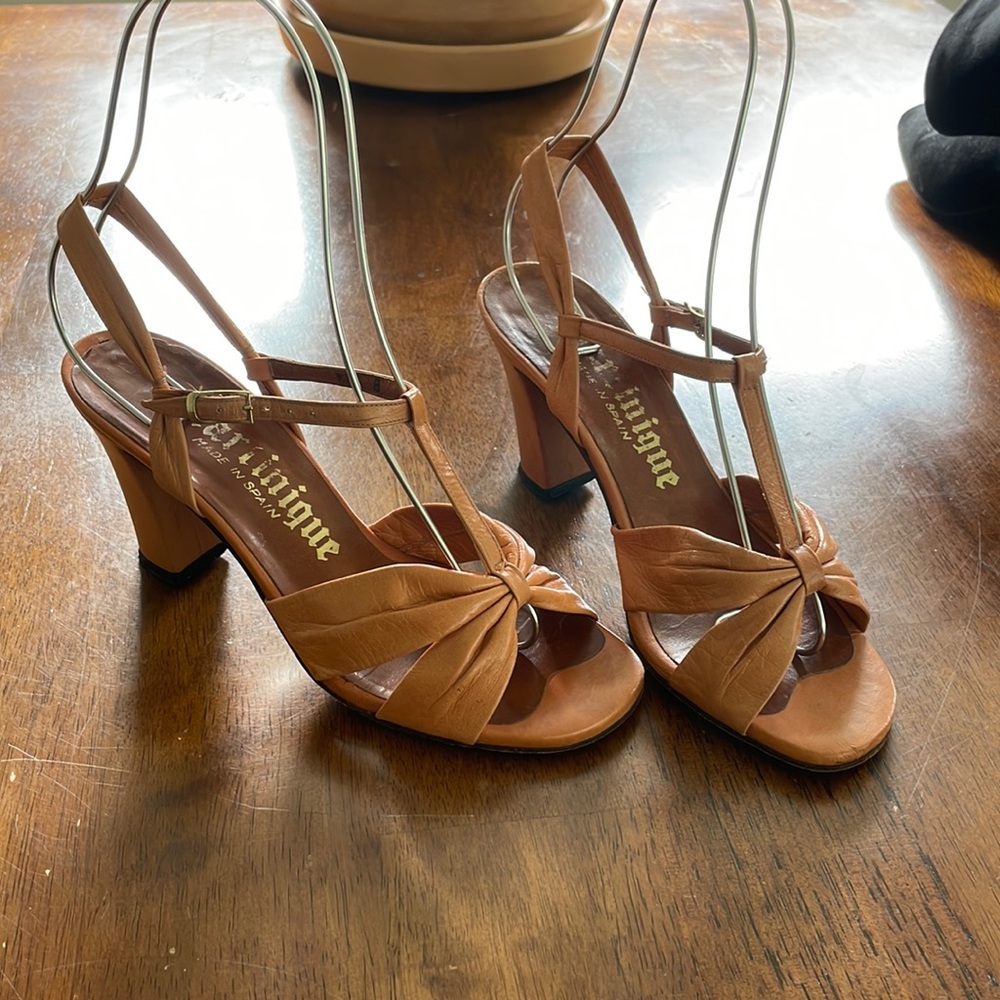 Martinique sandals, size 7.5